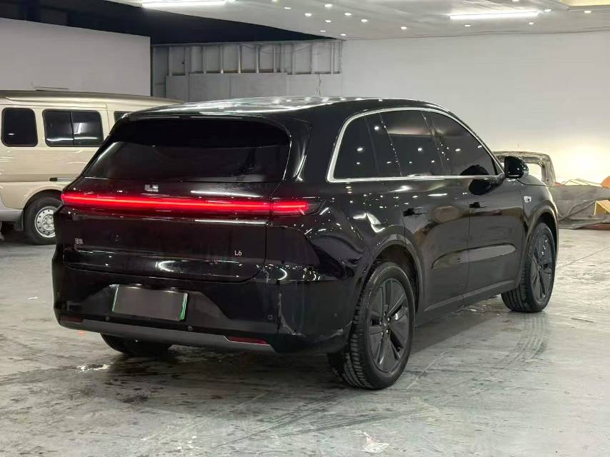 Li Auto L (Liter) 6 Pro