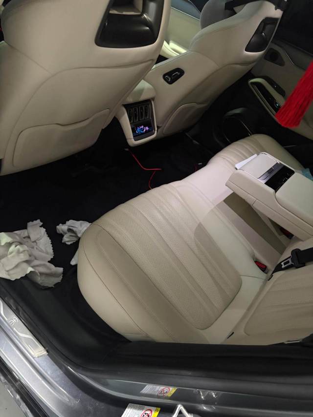 Электромобиль BYD L (Liter) с запасом хода 662 км
