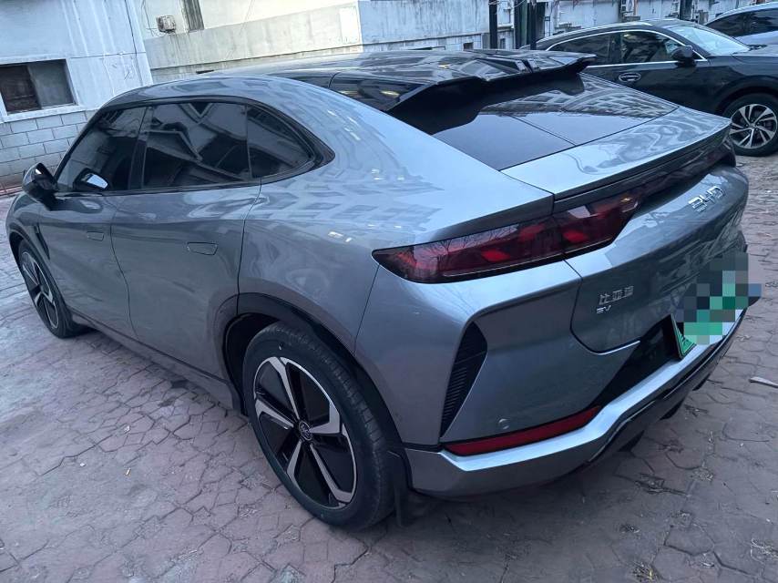 Электромобиль BYD L (Liter) с запасом хода 662 км