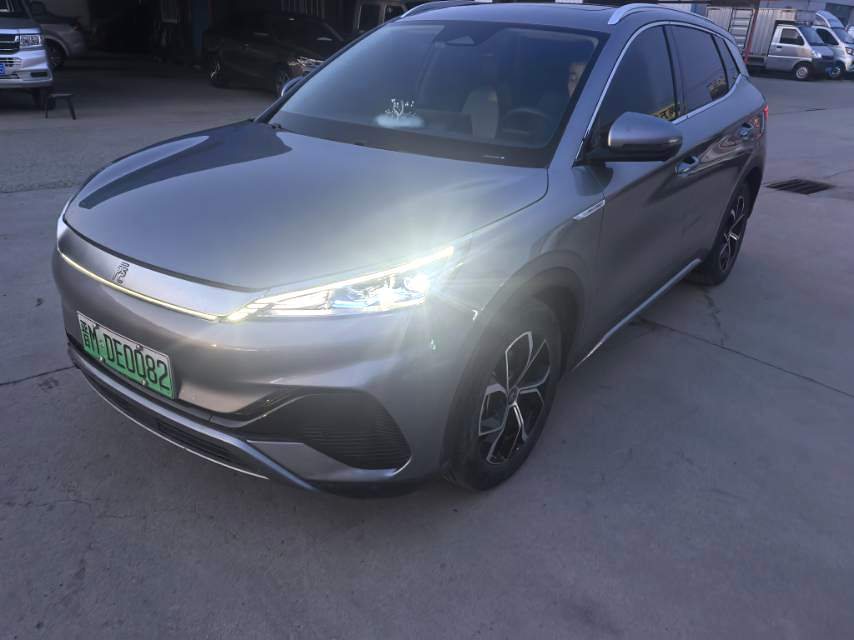 BYD PLUS 430KM Premium