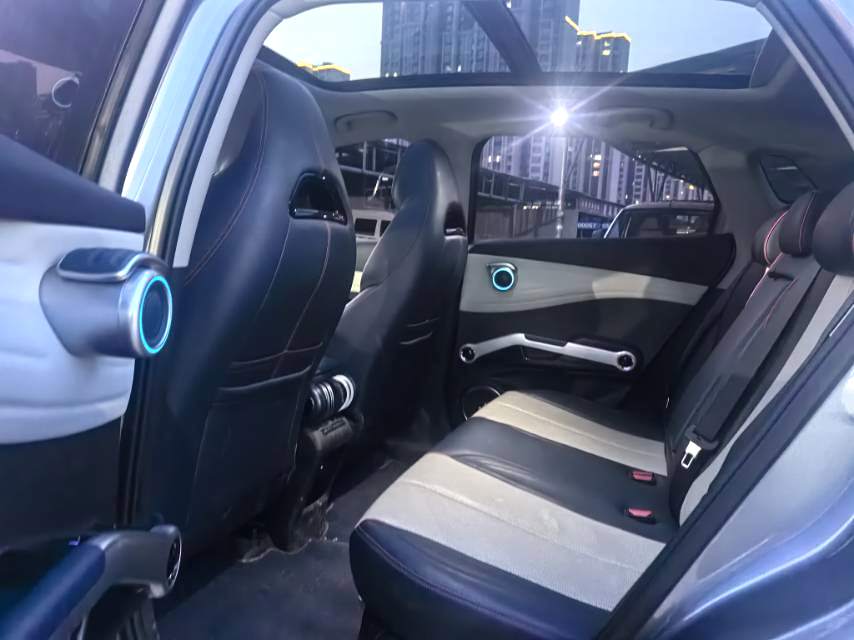 BYD PLUS 430 км Premium
