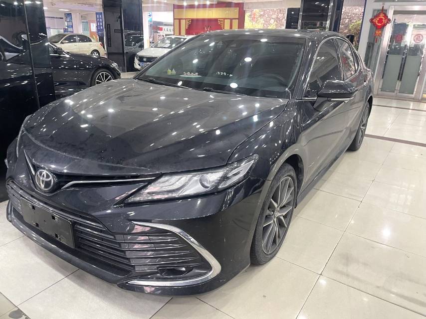 Toyota Camry 2.5G Luxury