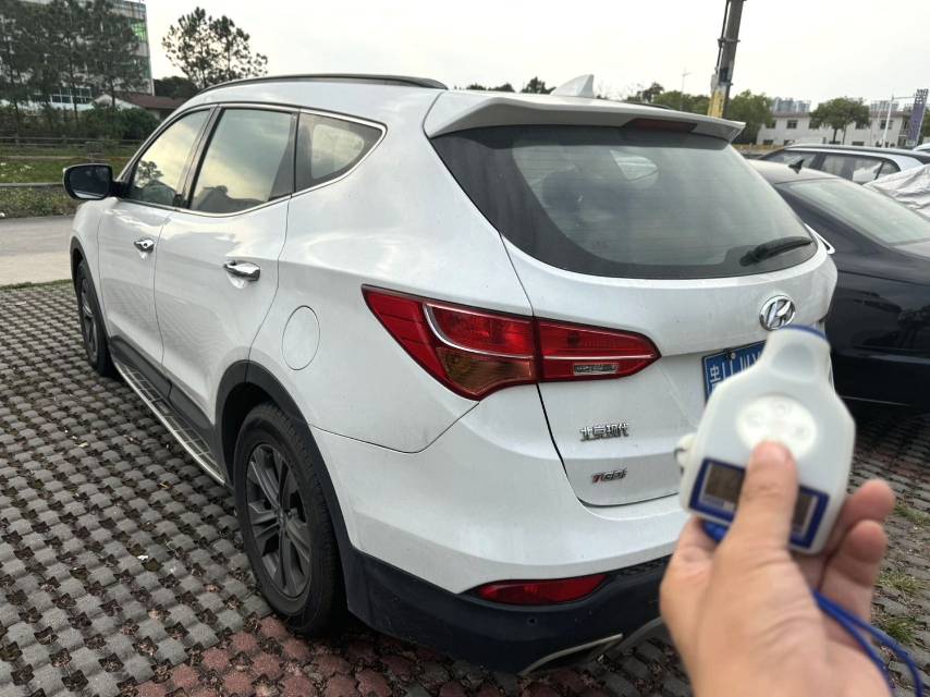 Hyundai Santa Fe 2.0T Automatic4WD 5 Seats