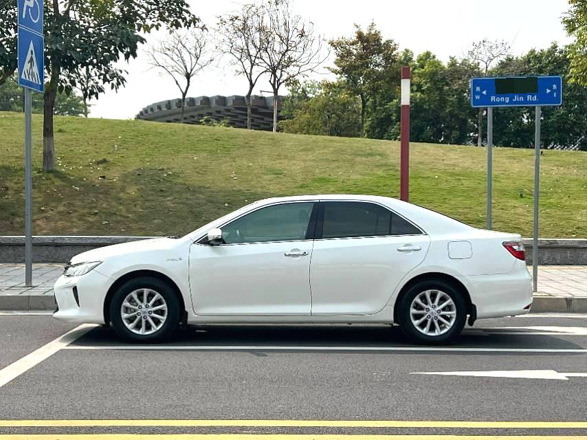 Toyota Camry Hybrid 2.5HG