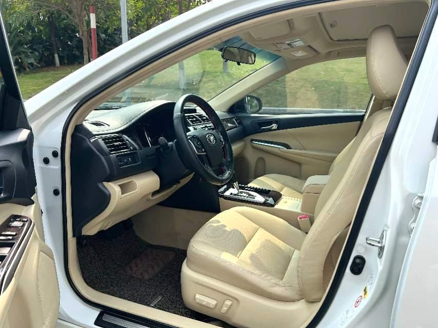 Toyota Camry Hybrid 2.5HG