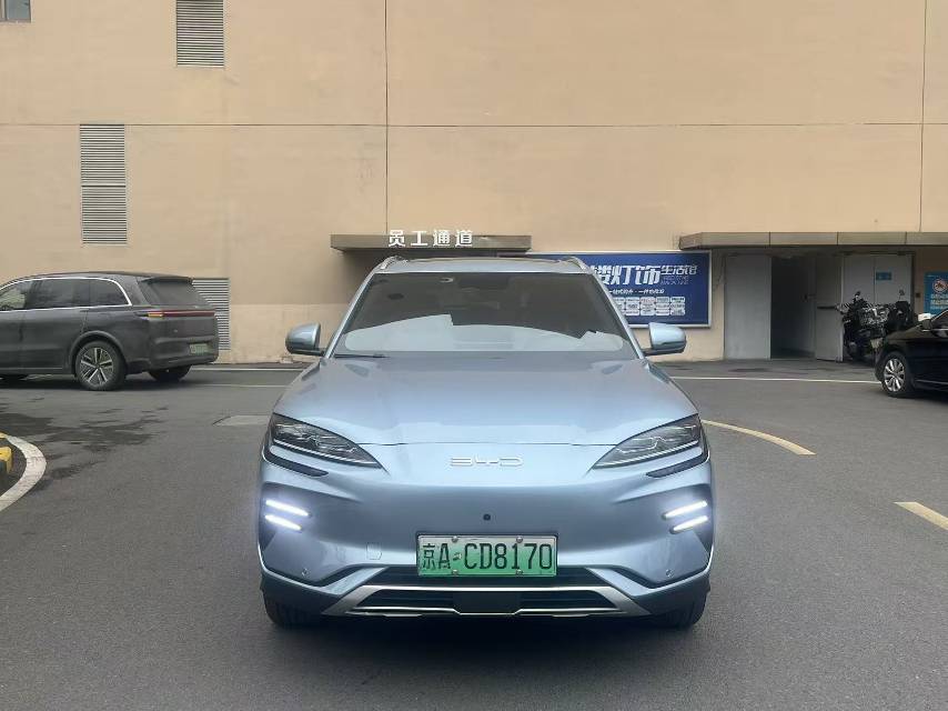BYD PLUS New Energy Electric Vehicle 520km Premium