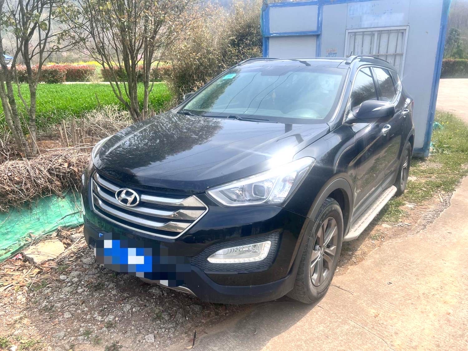 Hyundai Santa Fe 2.4L Automatic2WD