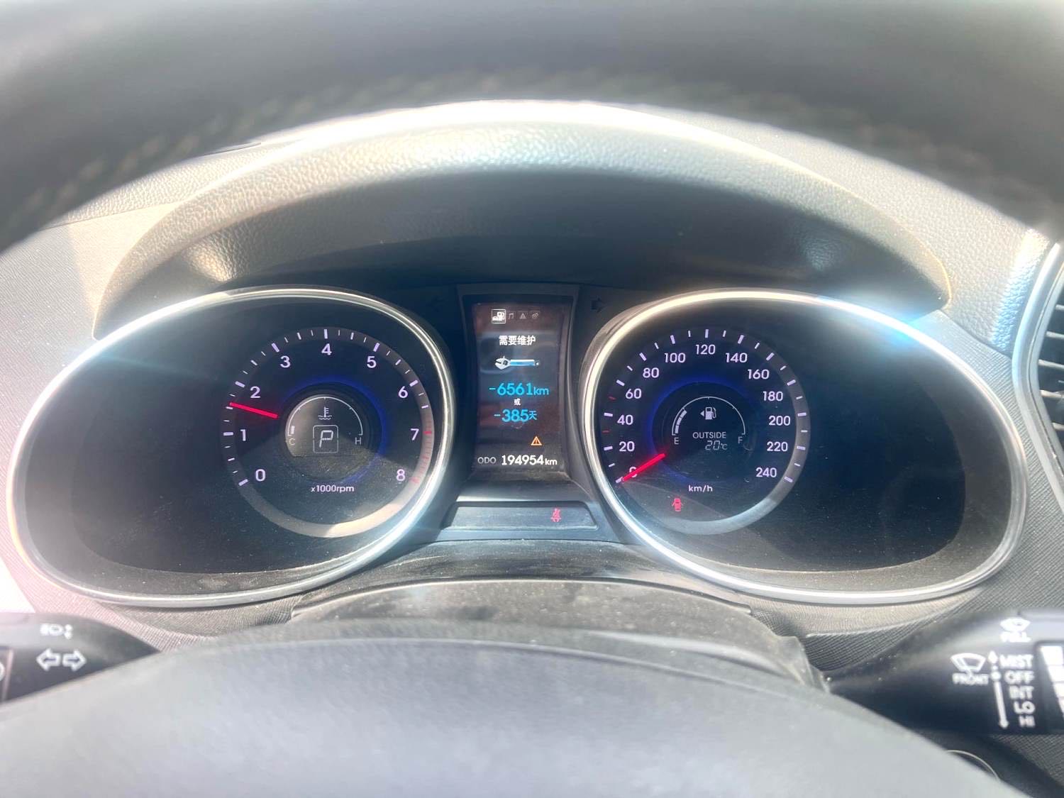 胜达 Model Year 2.4L 自动两驱智能型