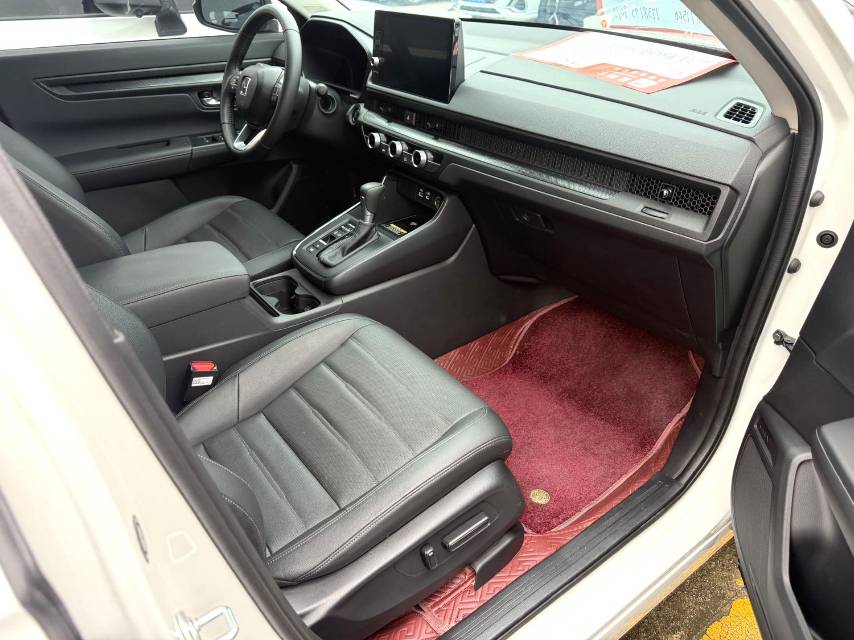 Honda CR-V 240TURBO, 2WD, 5 мест