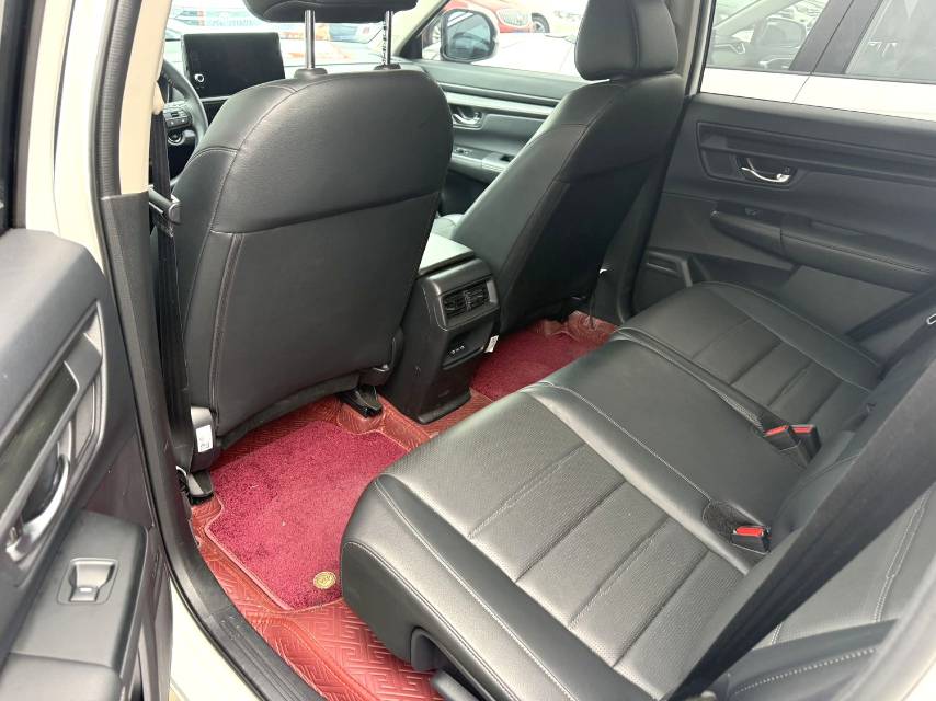 Honda CR-V 240TURBO, 2WD, 5 мест