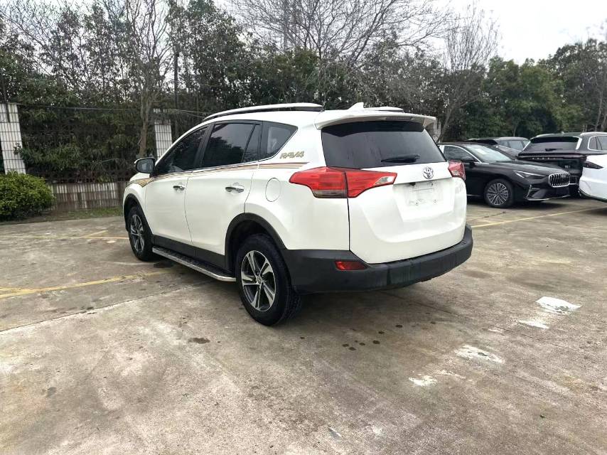 Toyota RAV 4 2.0L CVT 4WD