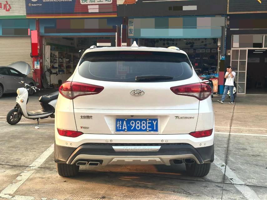 途胜 Model Year 2.0L 自动两驱智能型