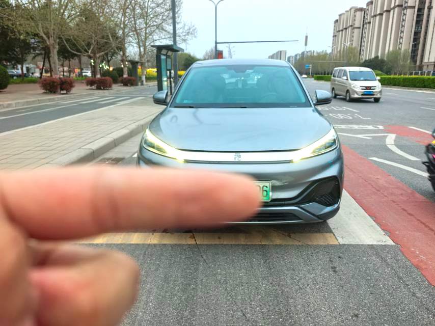 BYD PLUS 510KM