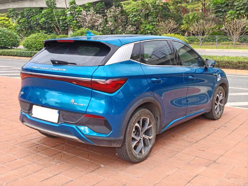 BYD PLUS 430KM Luxury