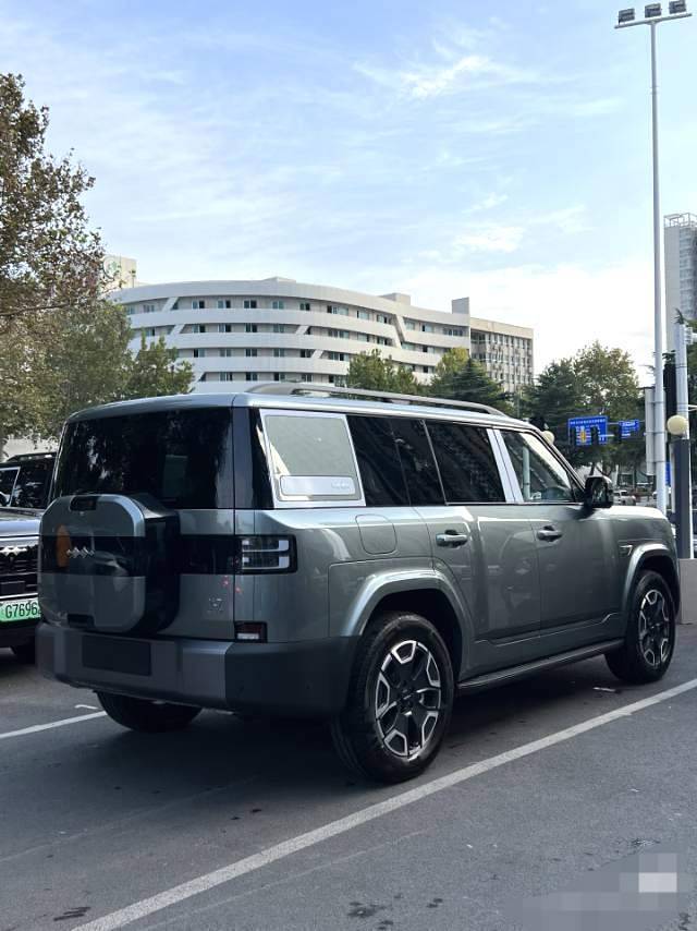 Fangchengbao 7 190KM 4WD Ultra Version