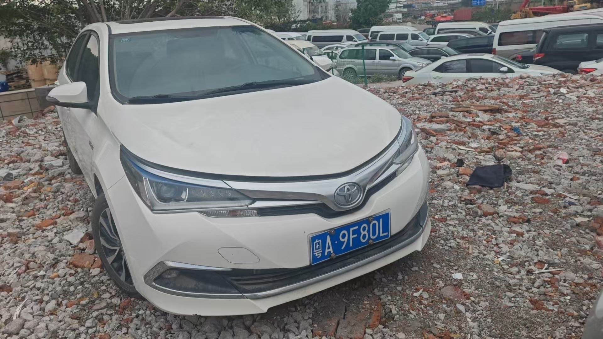 Toyota Corolla Hybrid 1.8L E CVT GL i Elite
