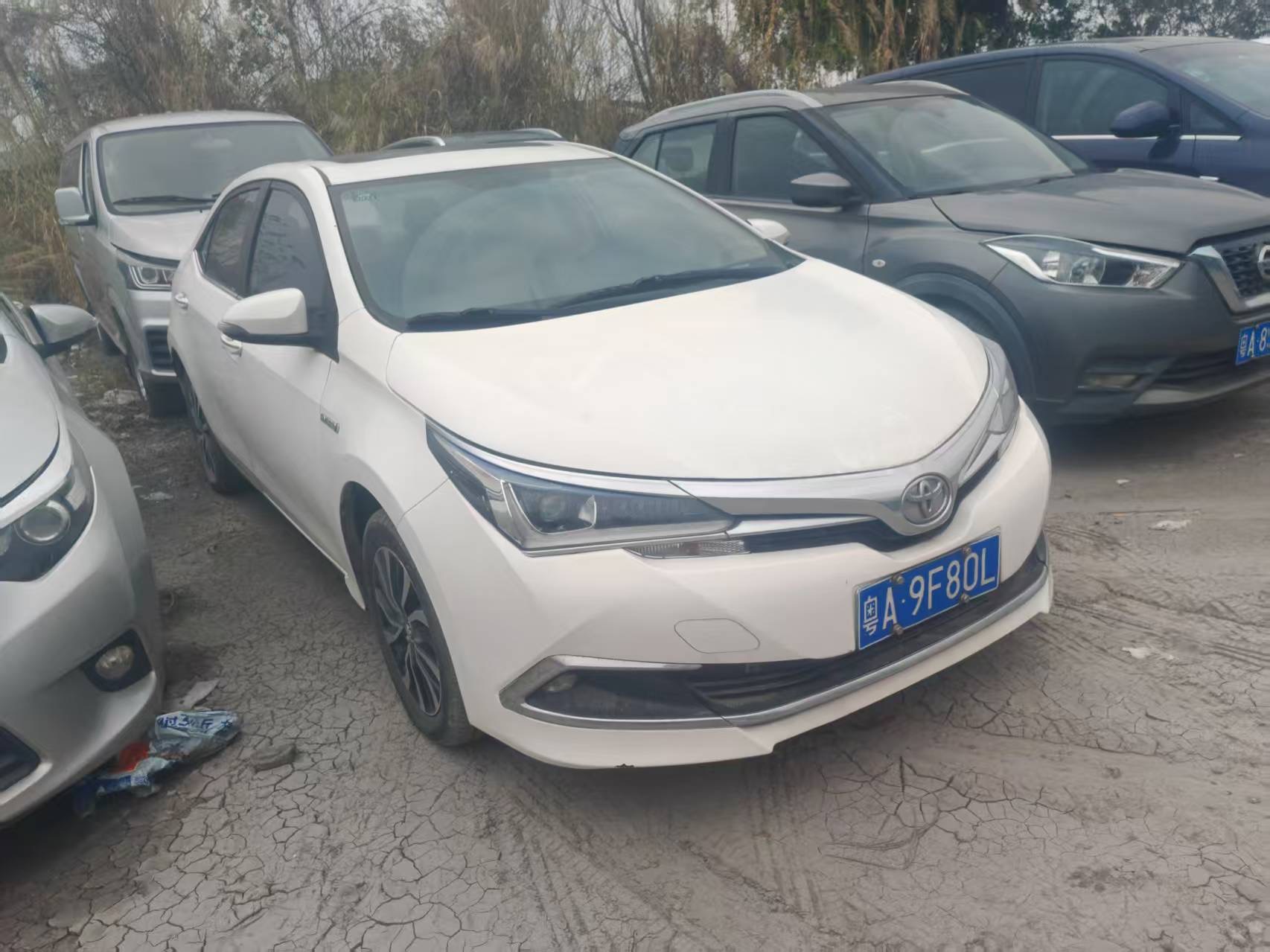 Toyota Corolla Hybrid 1,8 л E CVT GL i Elite