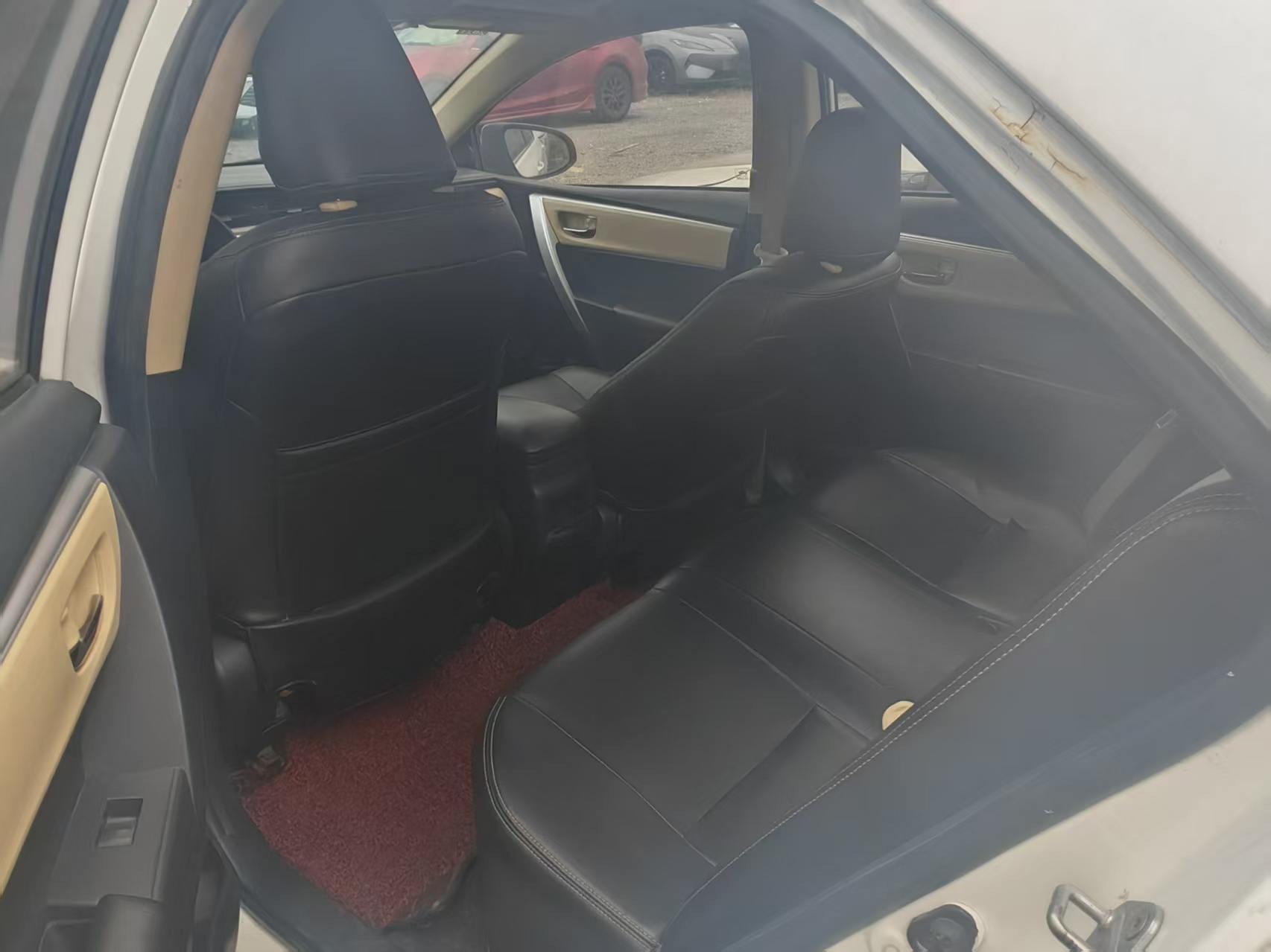 Toyota Corolla Hybrid 1,8 л E CVT GL i Elite