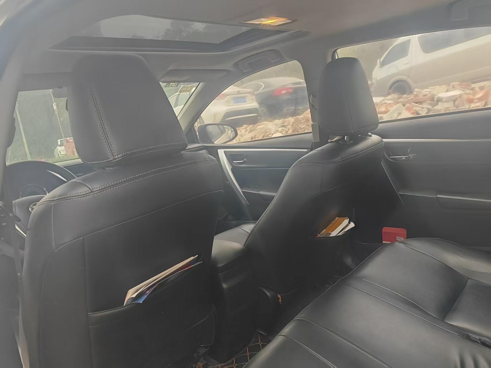 Toyota Corolla Hybrid 1,8 л E CVT GL i Elite