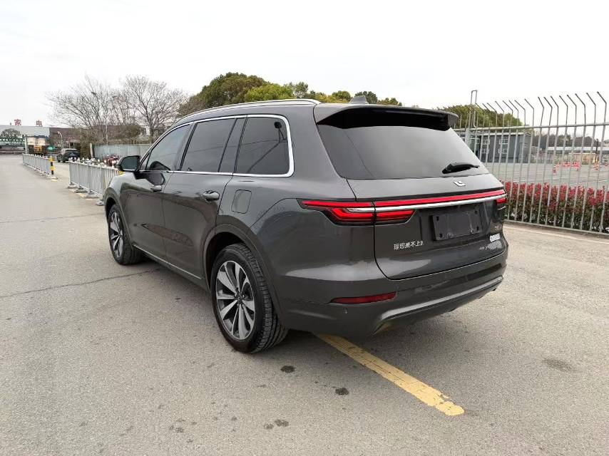 Li Auto ONE 6