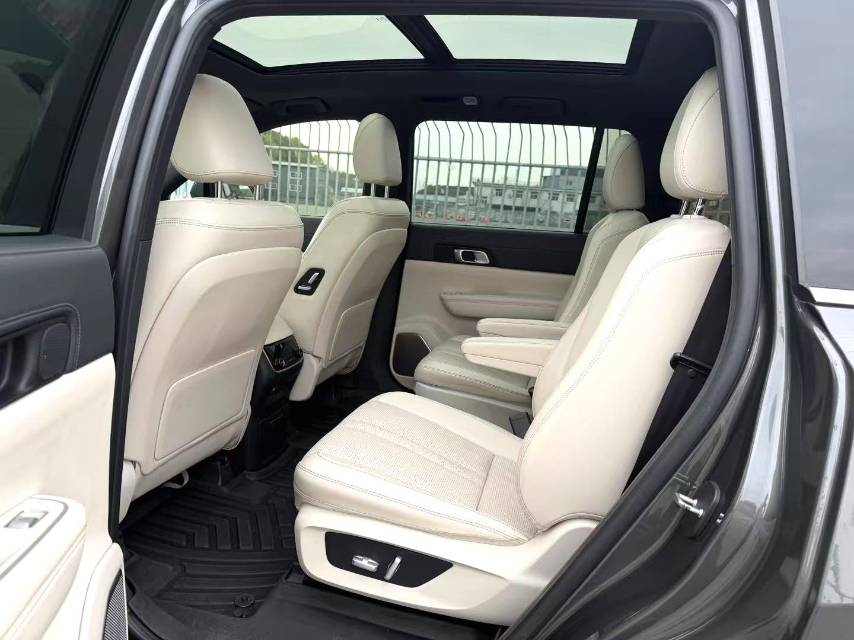 Li Auto ONE 6
