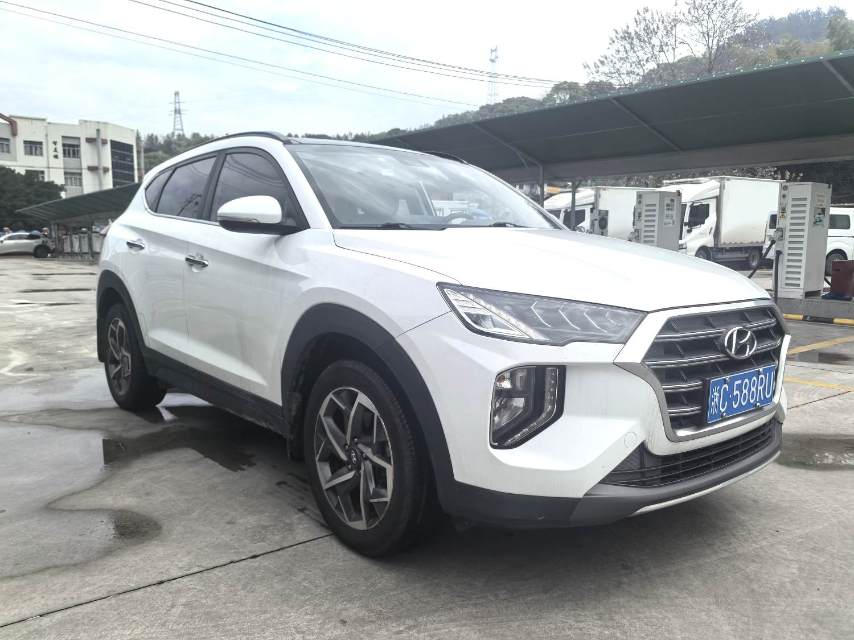 Hyundai 280TGDi 2WDLuxury V