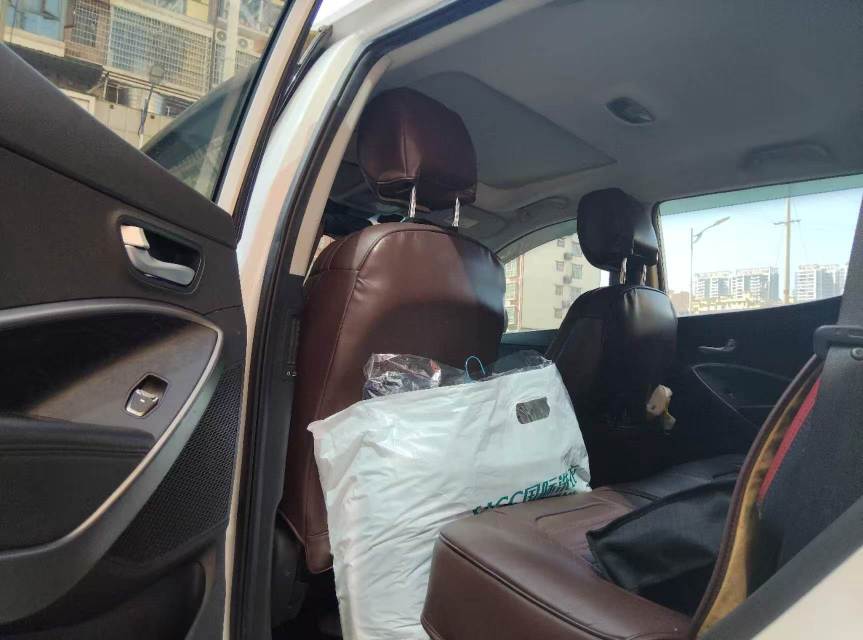 胜达 Model Year 2.4L 自动两驱舒适型 5 Seats