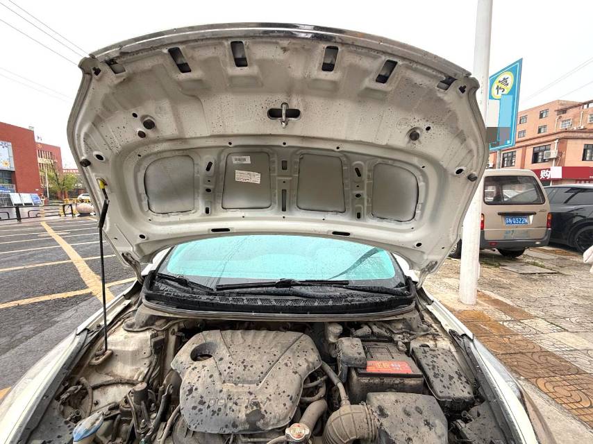 Hyundai 1.6L Automatic