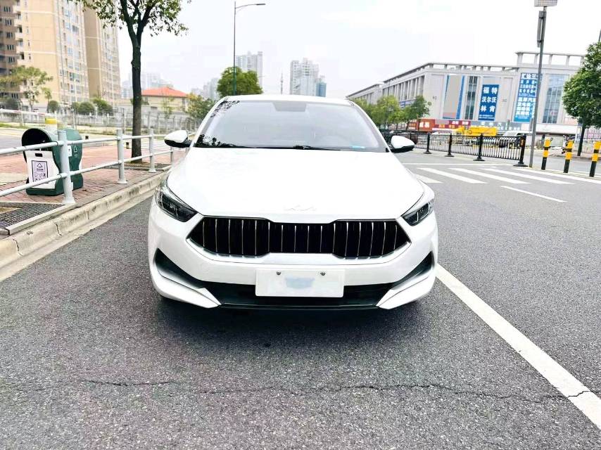 Kia K 3 Model Year 1.5L CVT 时尚版