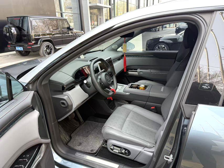 极氪 7X Model Year 75kWh 后驱智驾版