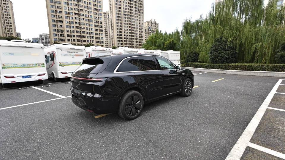 Li Auto L (Liter) 6 Max