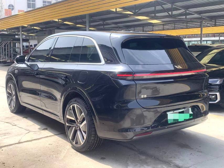 Li Auto L (литр) 6 Pro
