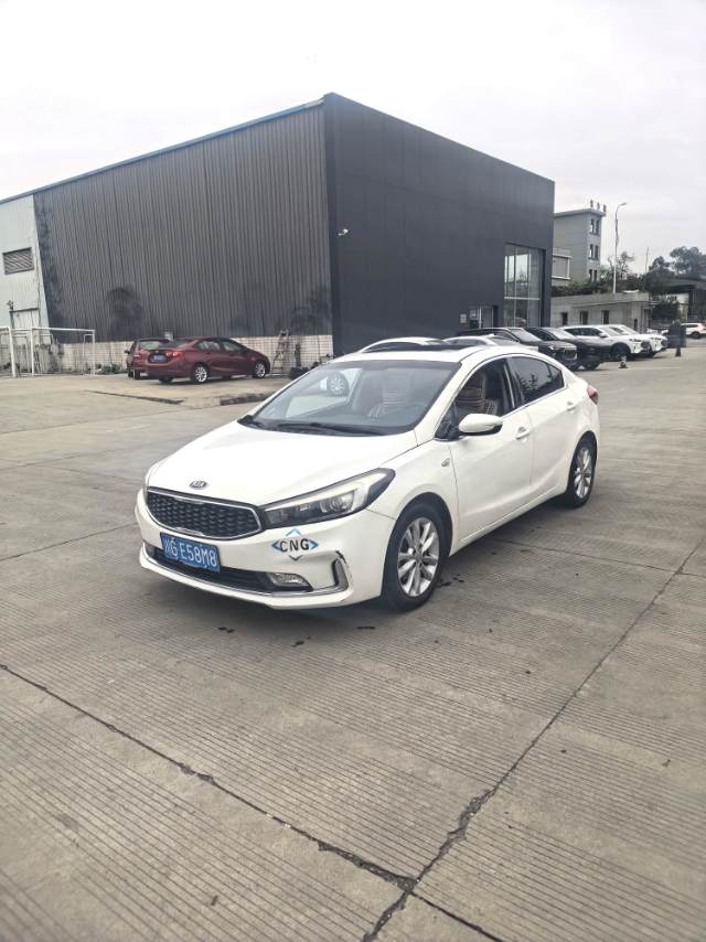 起亚K3 2015款 1.6L 自动挡 15周年特别版 GLS