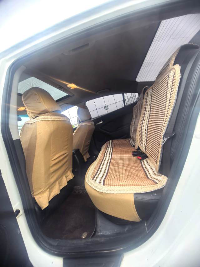 Kia K 3 Model Year 1.6L Automatic 15 周年特别版 GLS