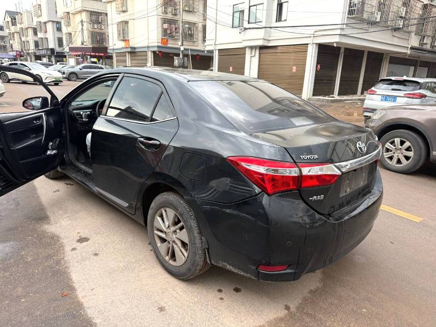 Toyota Corolla 1.6L CVT GL i