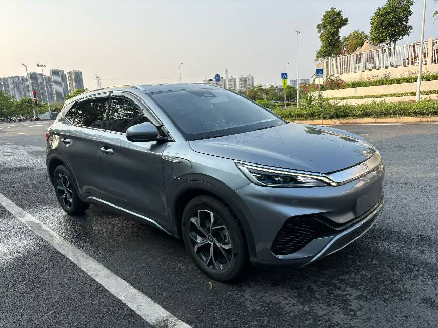 BYD PLUS 430KM