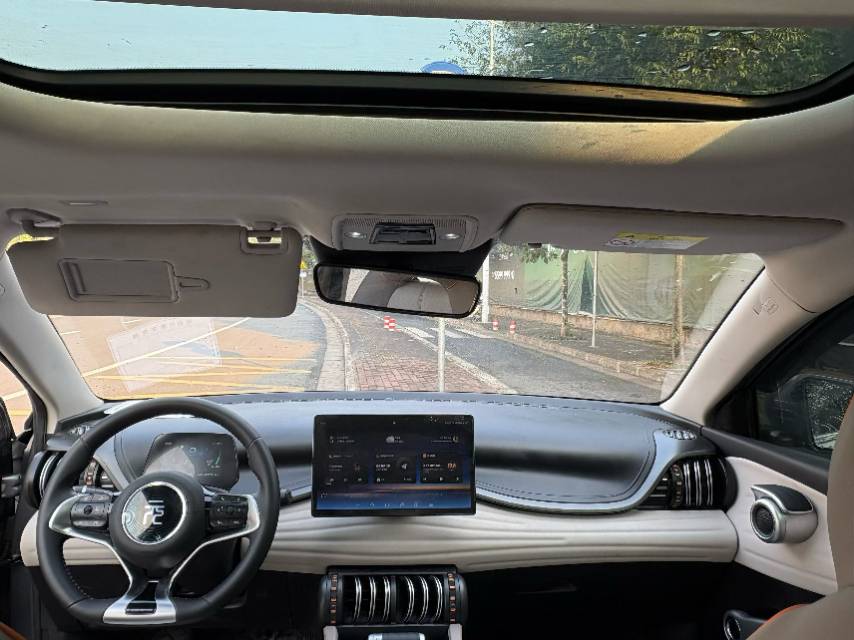 BYD PLUS 430KM