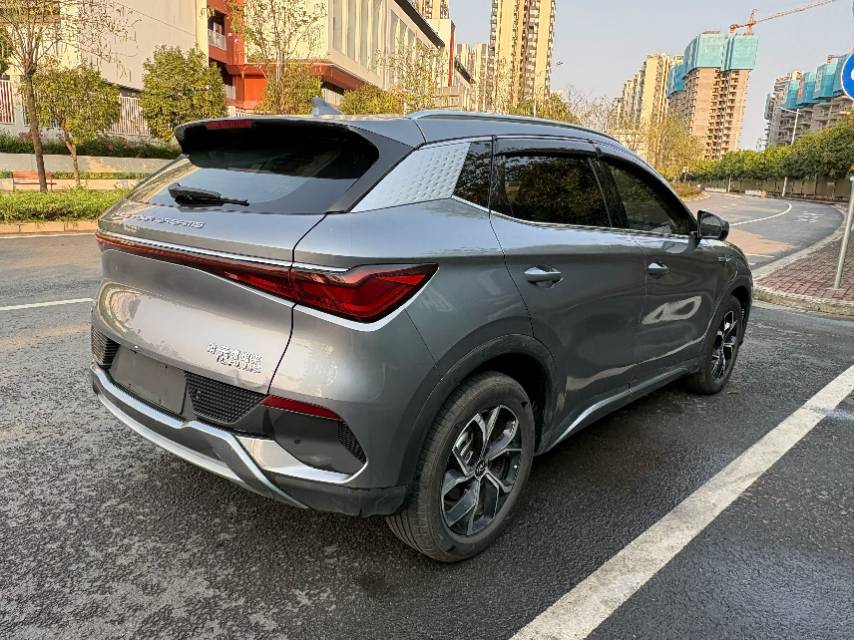 BYD PLUS 430KM