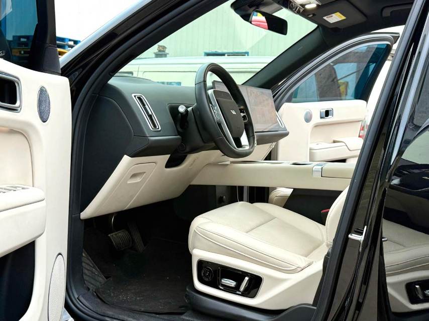 Li Auto L (Liter) 7 MAX