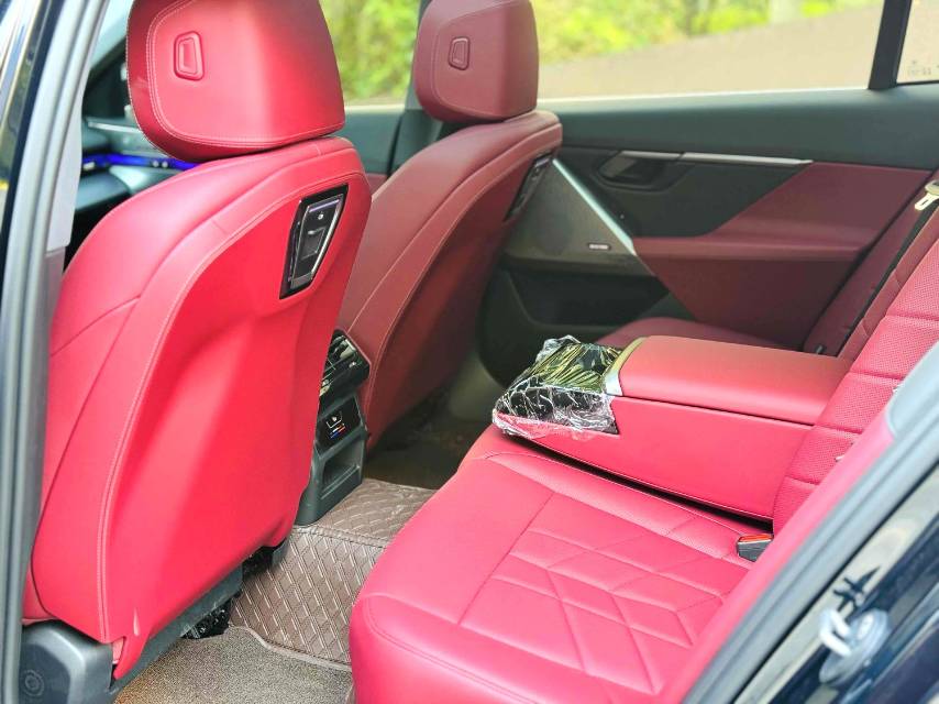 BMW 5 530Li Advanced M