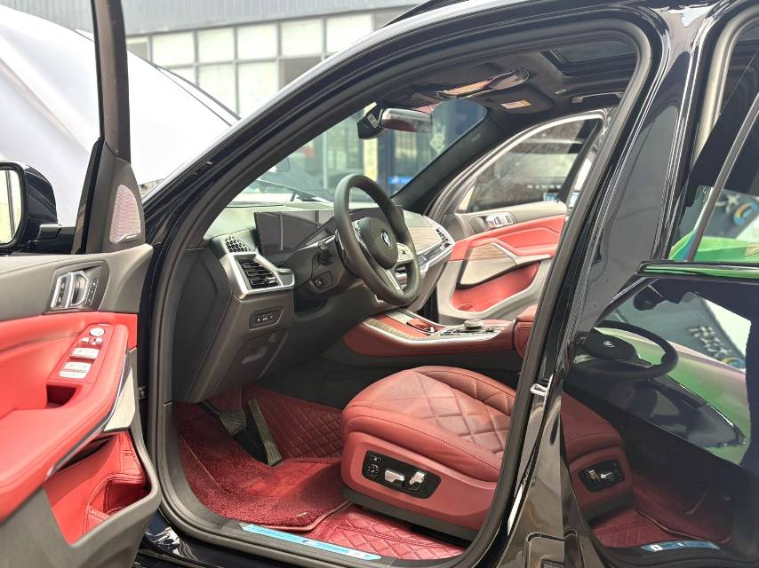 BMW 2025 X5 xDrive40Li 48V 3.0T M Automatic