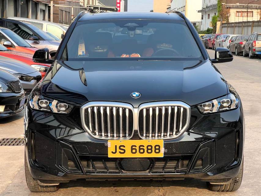 BMW 2025 X5 xDrive40Li 48V 3.0T M Automatic