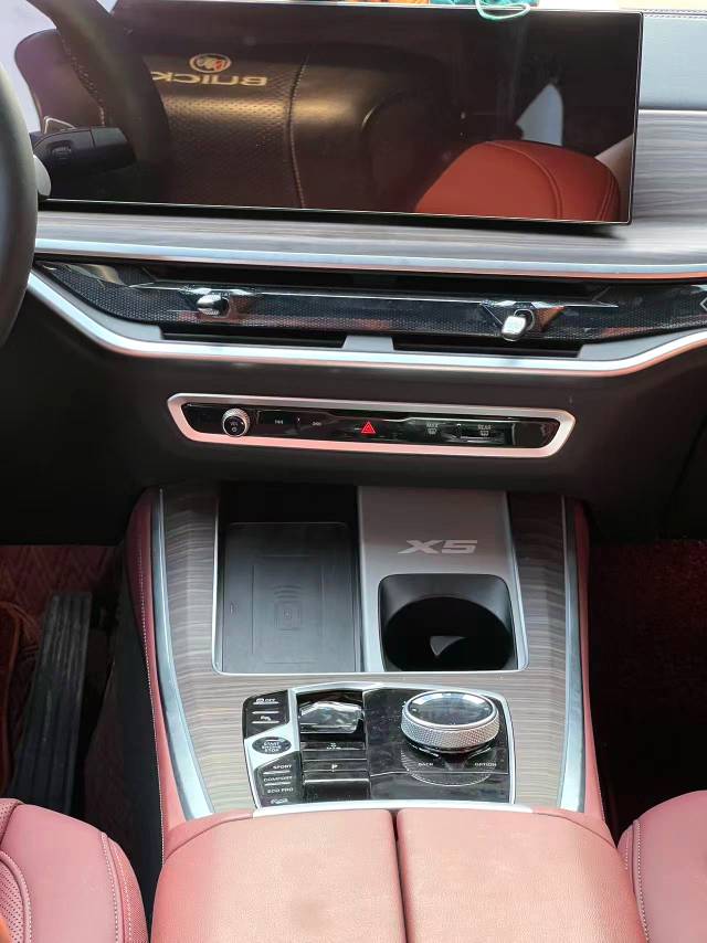 BMW 2025 X5 xDrive40Li 48V 3.0T M Automatic