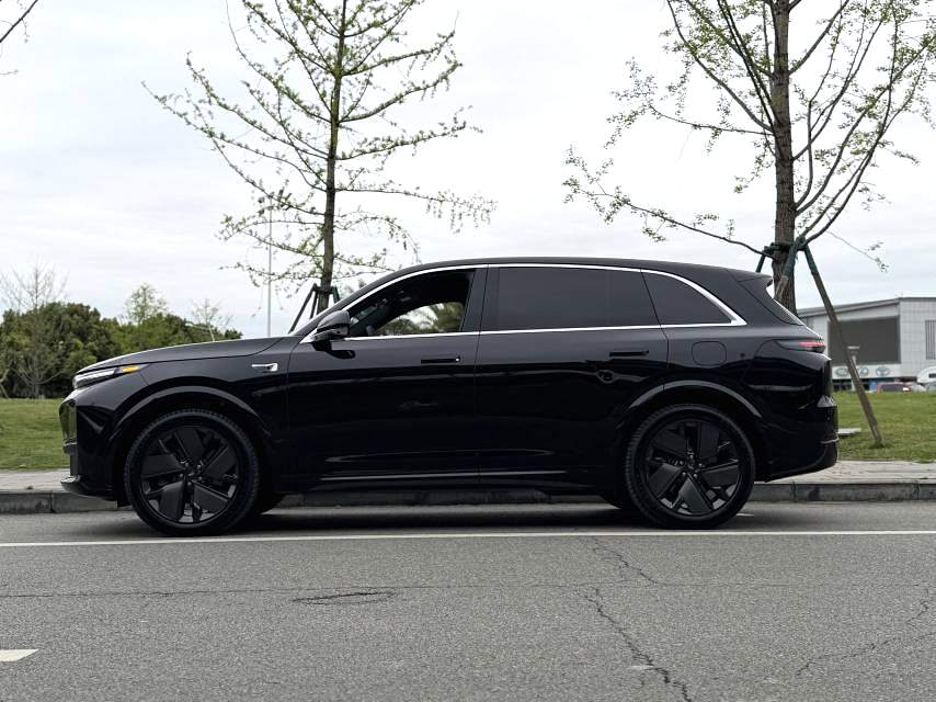 Li Auto L (Liter) 7 Max