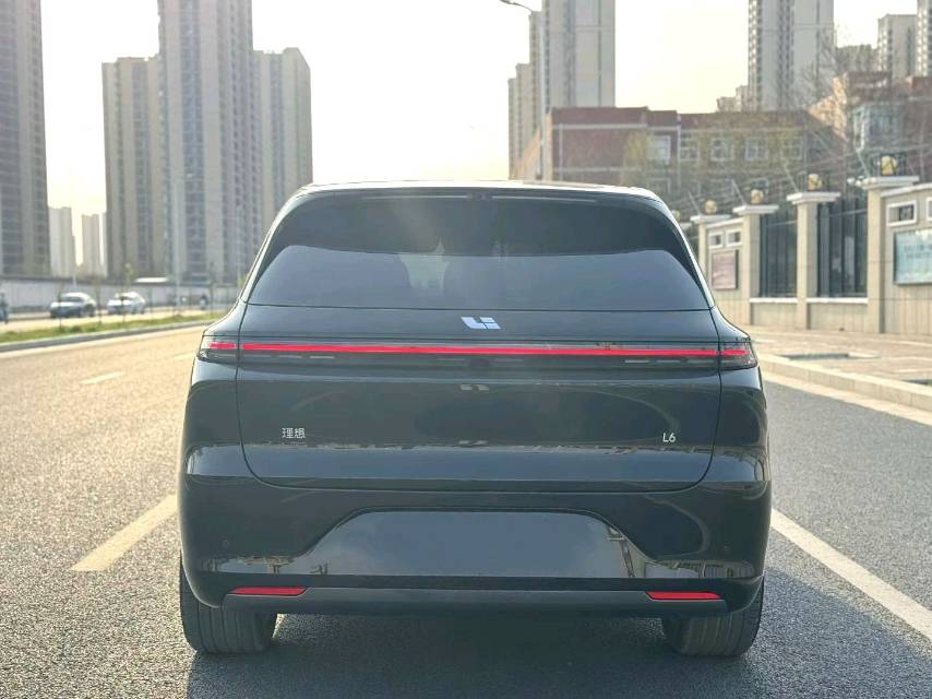 Li Auto L (Liter) 6 Max