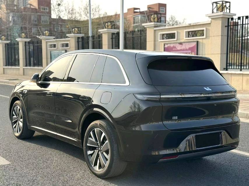 Li Auto L (Liter) 6 Max