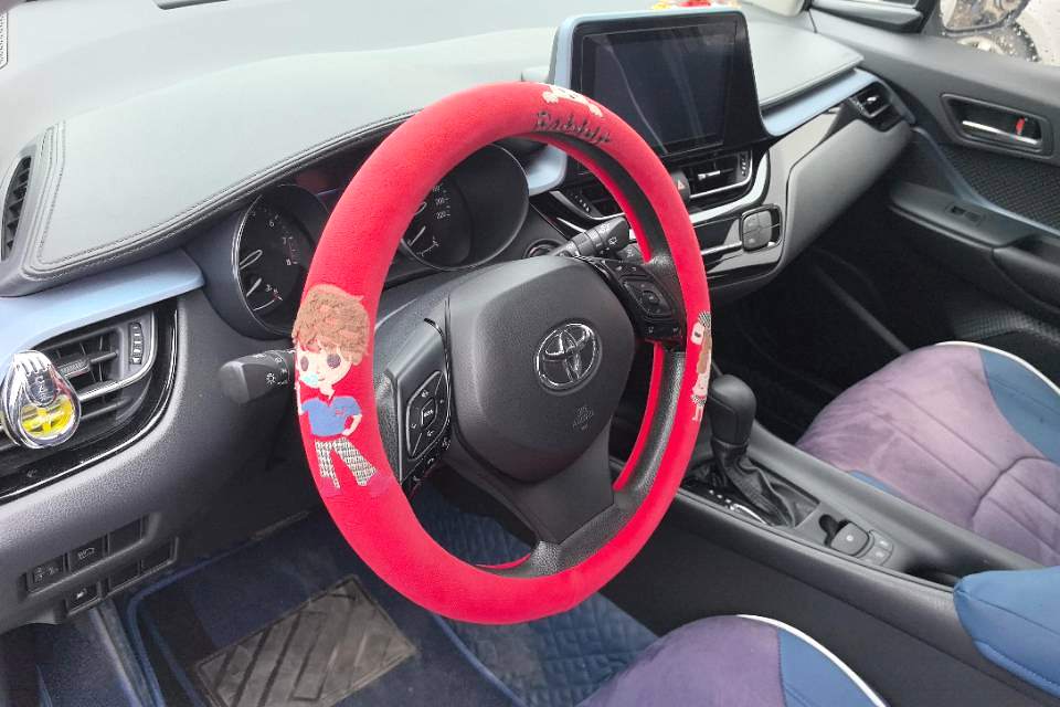 Toyota IZOA 2,0 л