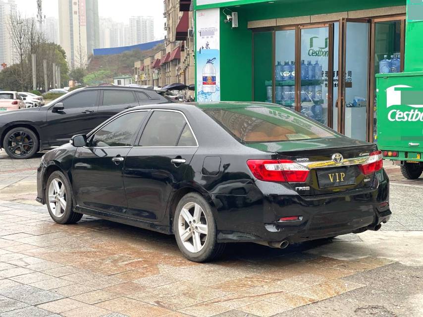 Toyota Camry 2.0S