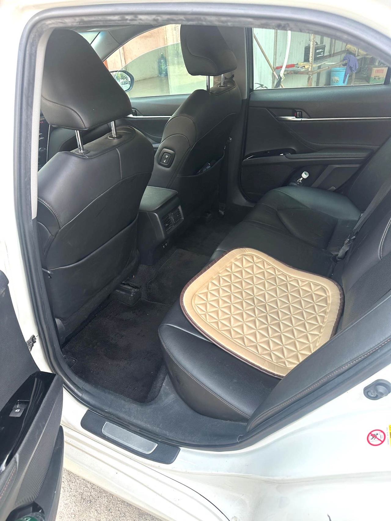 Toyota Camry 2.0G Luxury