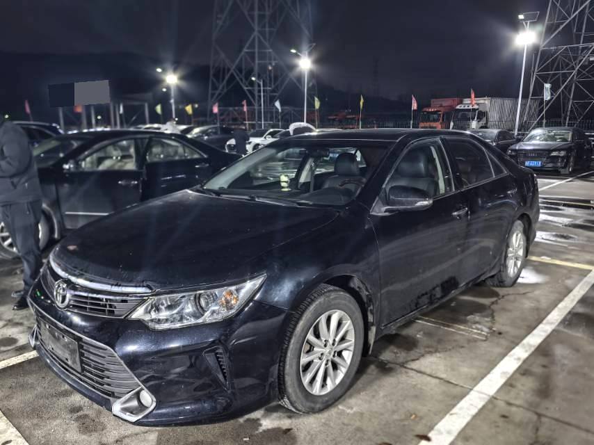 Toyota Camry 2.0E Elite
